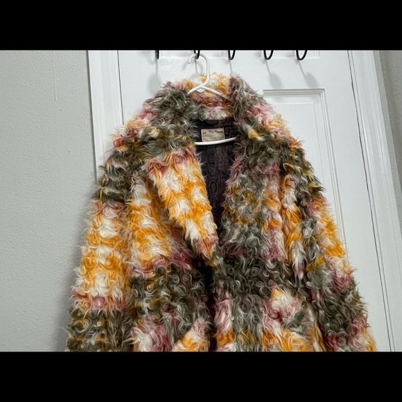 Free People Cardi Plaid Faux Fur Women's Coat - Picture 4 of 12